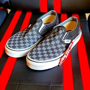 Brand New Kids Vans Slip On- Size 3
